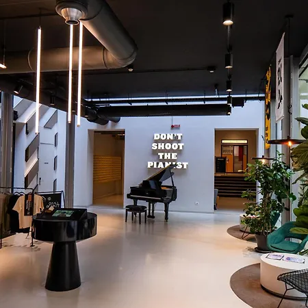 The Social Hub Lavagnini Extended Otel