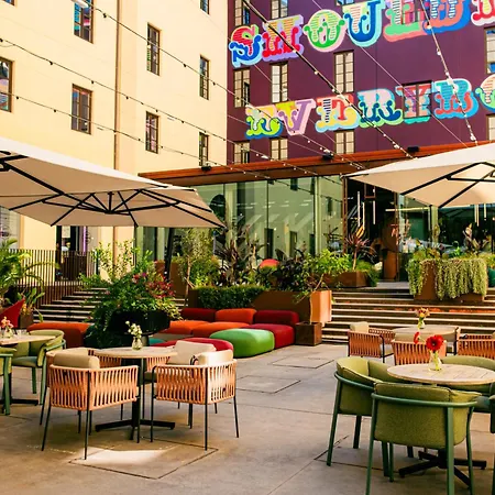 The Social Hub Lavagnini Extended Hotel Florencja